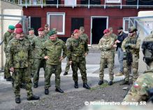 Náčelníci generálnych štábov AČR a OS SR navštívili Lešť